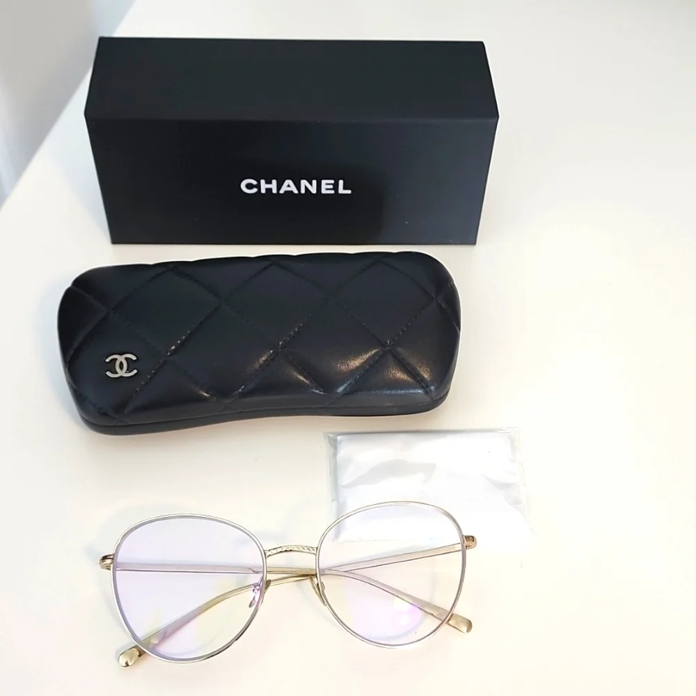 Chanel glasses with case